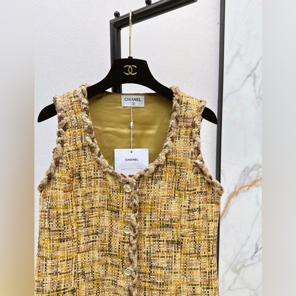 Chanel Mustard Tweed Mini Dress - Picture 4 of 9